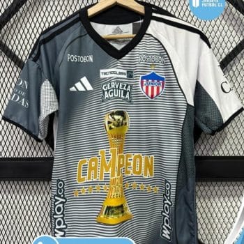 Camiseta Junior Campeón 2025 Tipo Fan